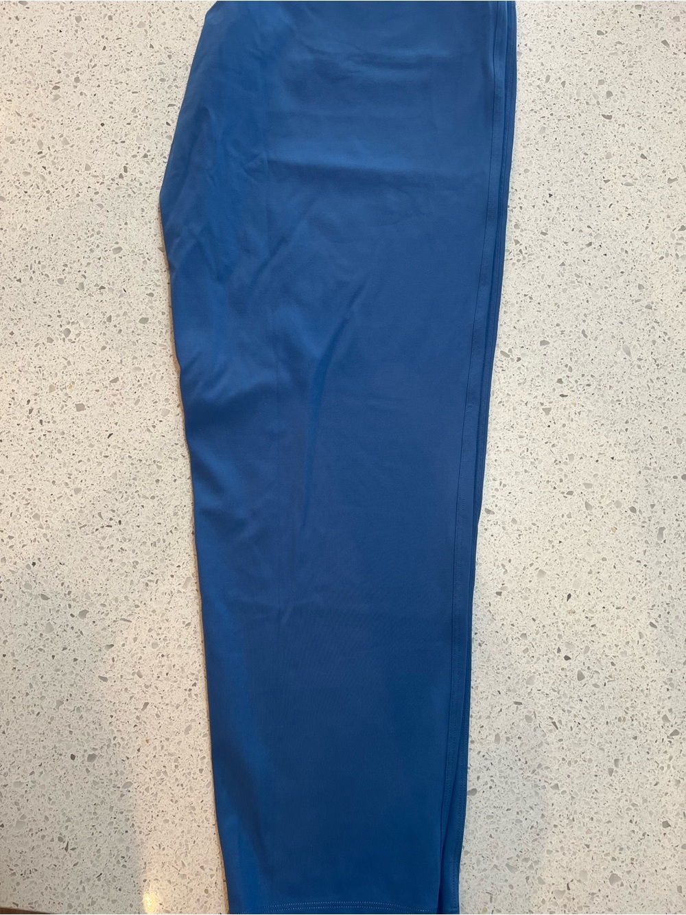 lululemon Stretch High-Rise 7/8 Pant (NEW WITH TAGS ATTACHED) Soft Denim Blue - Picture 5 of 12